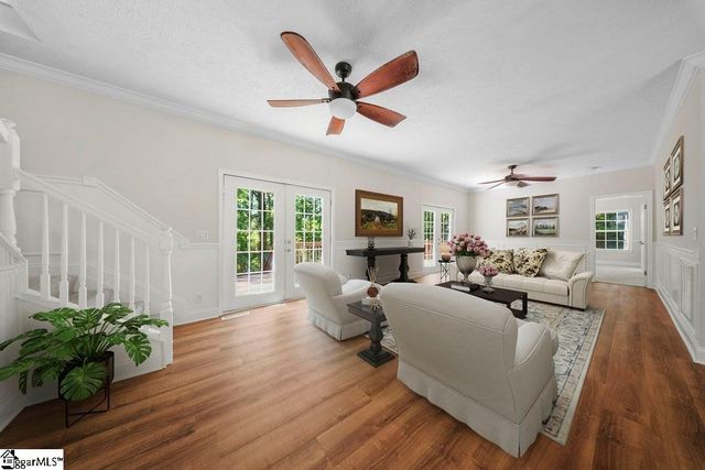 107 Buttercup Court, Westminster, SC 29693