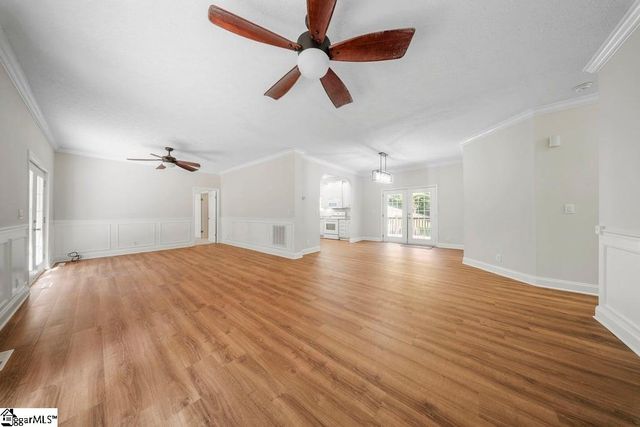 107 Buttercup Court, Westminster, SC 29693