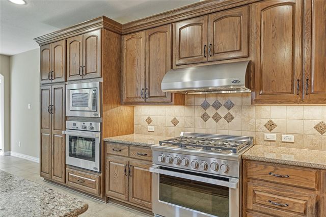 14538 Hillshire Drive, Willis, TX 77318
