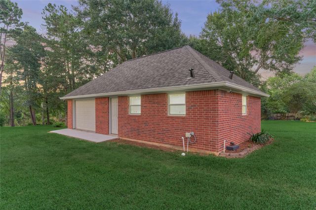 14538 Hillshire Drive, Willis, TX 77318