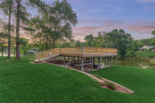 14538 Hillshire Drive, Willis, TX 77318