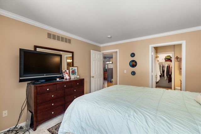 2255 Crystal Crossing Drive, Howell, MI 48843