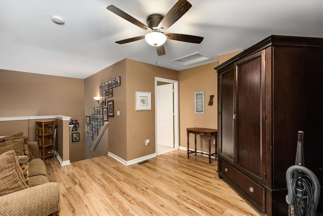 2255 Crystal Crossing Drive, Howell, MI 48843