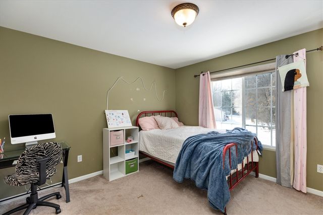 2255 Crystal Crossing Drive, Howell, MI 48843