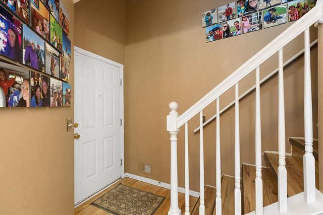 2255 Crystal Crossing Drive, Howell, MI 48843