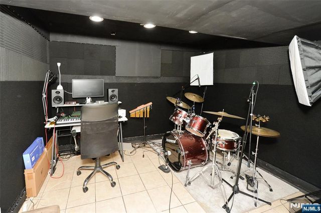 648 Spring Valley Road, Maywood, NJ 07607