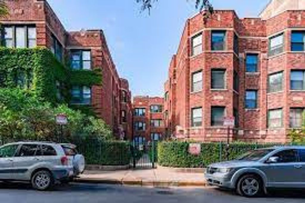 628 W Patterson Avenue 2S, Chicago, IL 60613