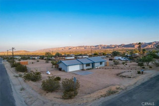 4661 Avenida La Manana, Joshua Tree, CA 92252