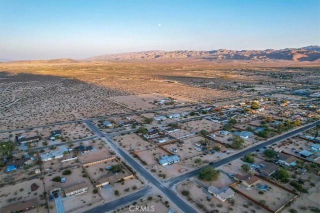 4661 Avenida La Manana, Joshua Tree, CA 92252