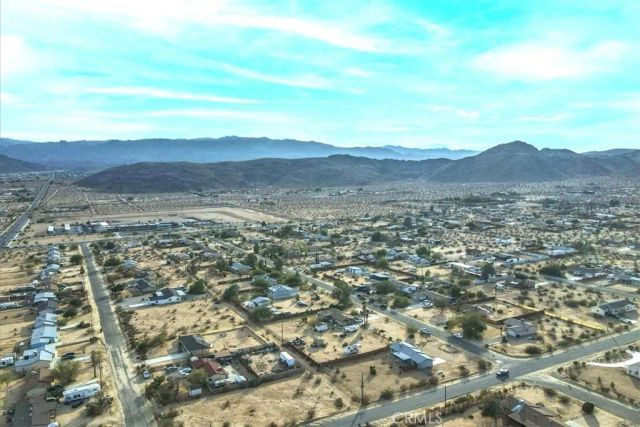 4661 Avenida La Manana, Joshua Tree, CA 92252