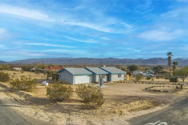 4661 Avenida La Manana, Joshua Tree, CA 92252
