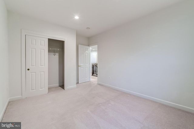 24909 PINEBROOK RD, Chantilly, VA 20152