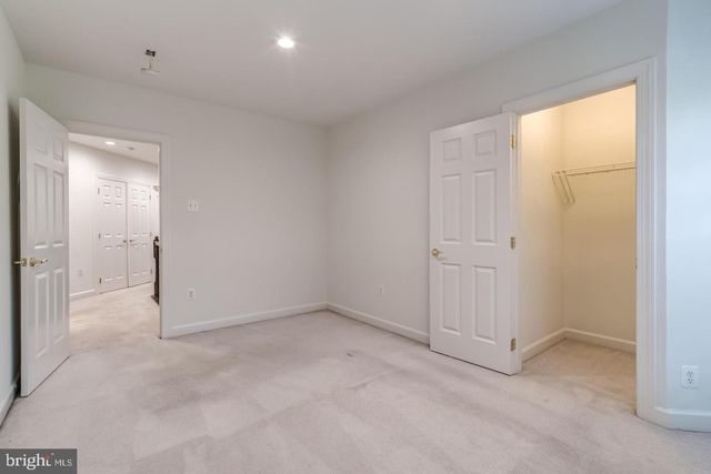 24909 PINEBROOK RD, Chantilly, VA 20152