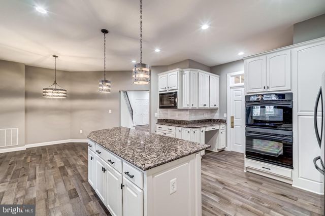 24909 PINEBROOK RD, Chantilly, VA 20152