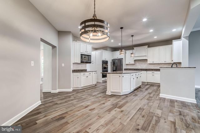 24909 PINEBROOK RD, Chantilly, VA 20152