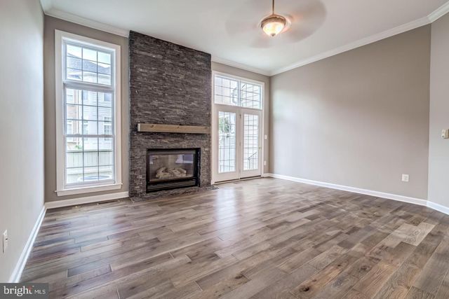 24909 PINEBROOK RD, Chantilly, VA 20152