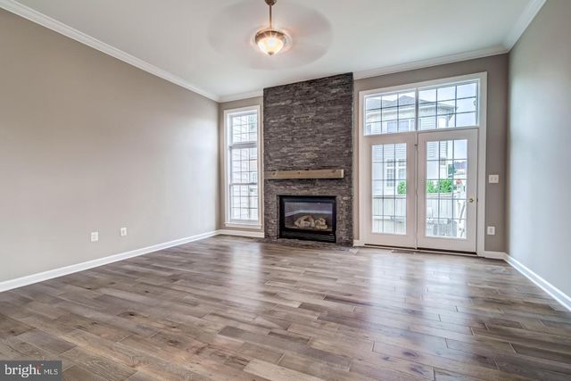 24909 PINEBROOK RD, Chantilly, VA 20152