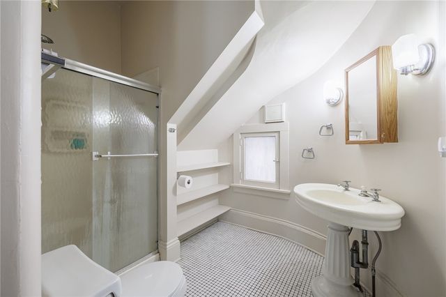 18 Vick Park B, Rochester, NY 14607