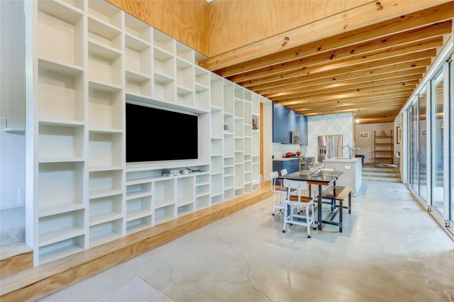 2000 Kenwood Ave, Austin, TX 78704