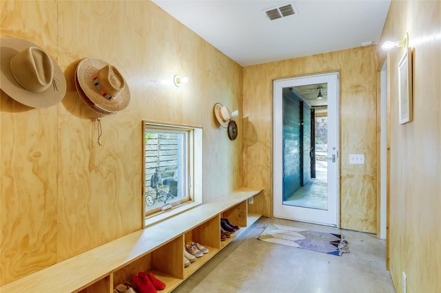 2000 Kenwood Ave, Austin, TX 78704