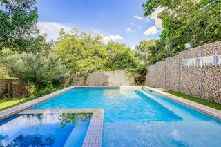 2000 Kenwood Ave, Austin, TX 78704