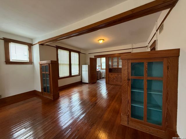 111 Leigh St Apt 2, San Antonio, TX 78210