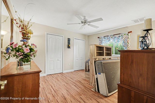 13387 Newcastle Avenue, Spring Hill, FL 34609