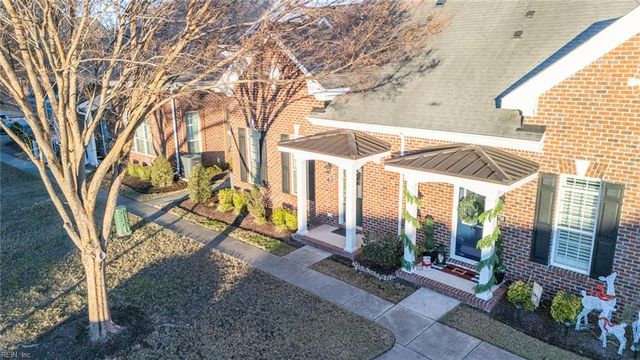 712 Guildford MEWS, Chesapeake, VA 23320