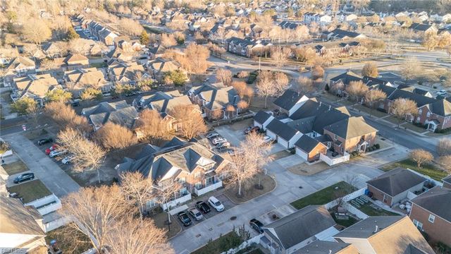 712 Guildford MEWS, Chesapeake, VA 23320