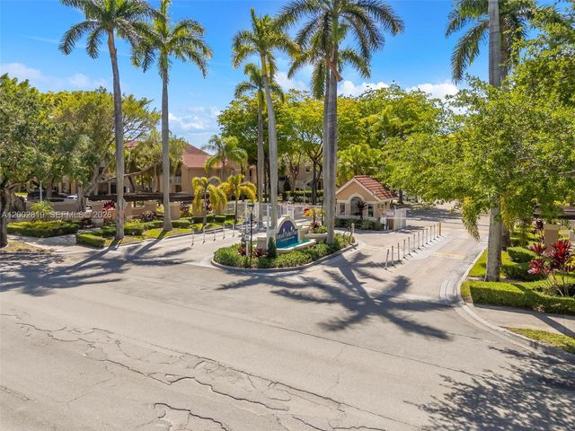 10630 SW 157th Ct 106, Miami, FL 33196