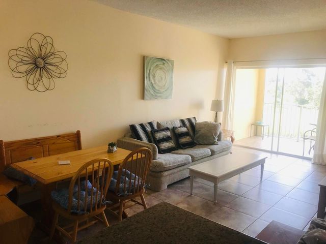 2100 Greenview Shores Boulevard 518, Wellington, FL 33414