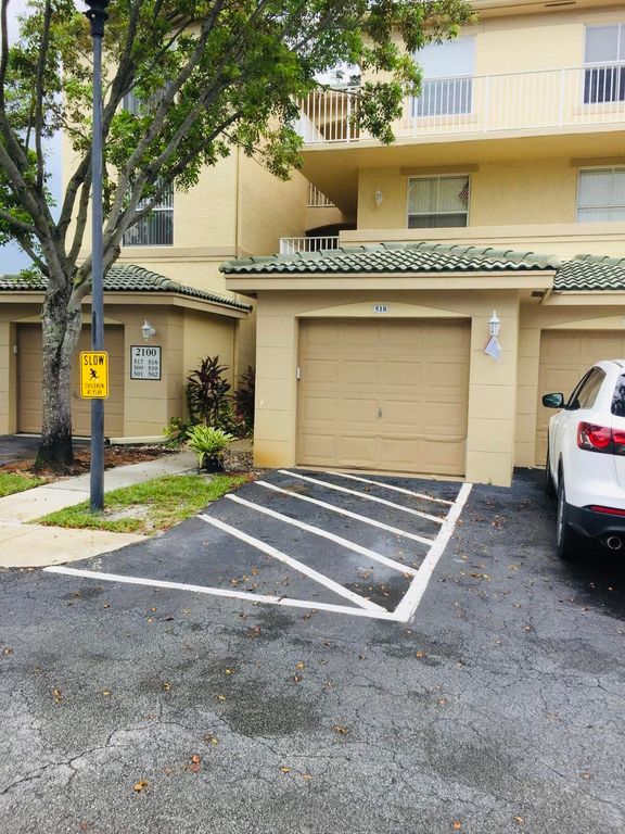 2100 Greenview Shores Boulevard 518, Wellington, FL 33414