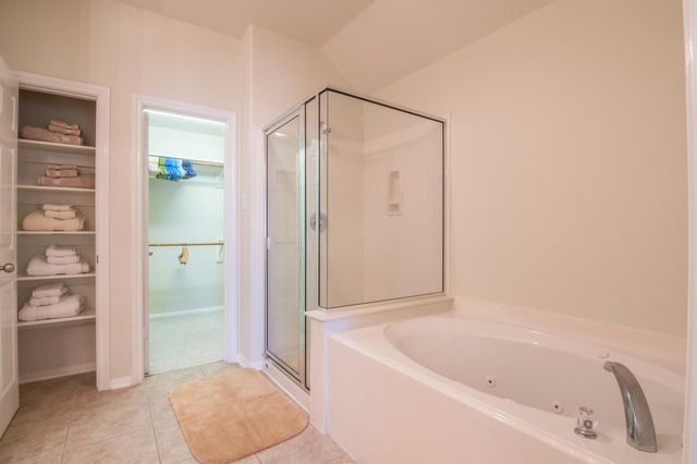 15 Aquiline Oaks Place, The Woodlands, TX 77382