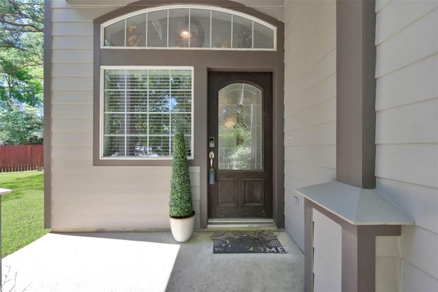 15 Aquiline Oaks Place, The Woodlands, TX 77382