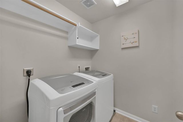 15 Aquiline Oaks Place, The Woodlands, TX 77382