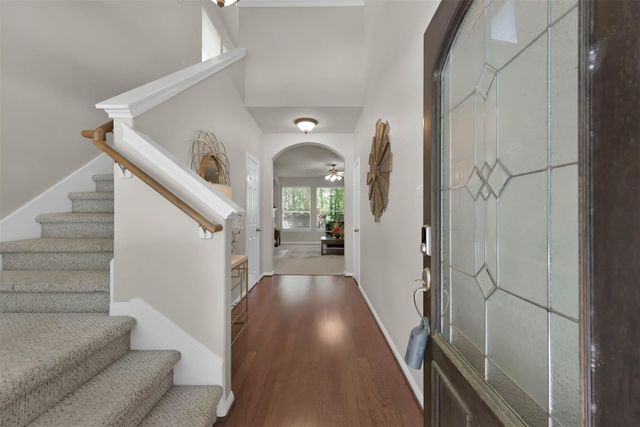 15 Aquiline Oaks Place, The Woodlands, TX 77382