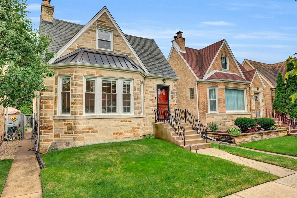 6219 W Holbrook Street, Chicago, IL 60646 — photo 2
