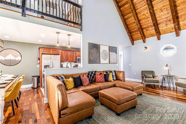 540 Toot Hollow Road, Bryson City, NC 28713