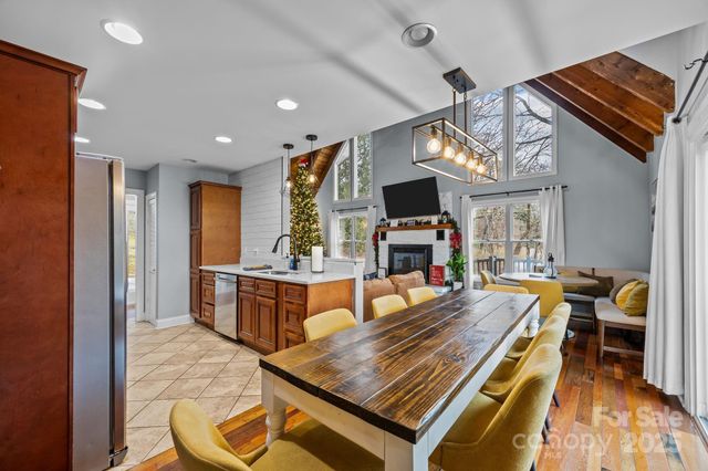 540 Toot Hollow Road, Bryson City, NC 28713