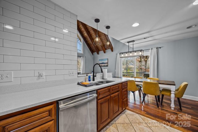 540 Toot Hollow Road, Bryson City, NC 28713