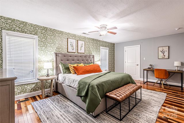 540 Toot Hollow Road, Bryson City, NC 28713