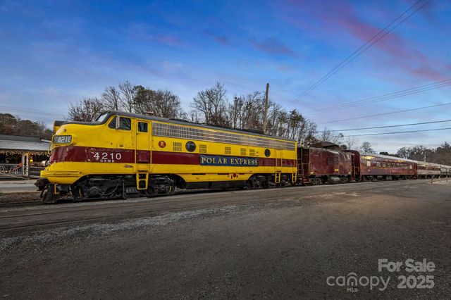 540 Toot Hollow Road, Bryson City, NC 28713