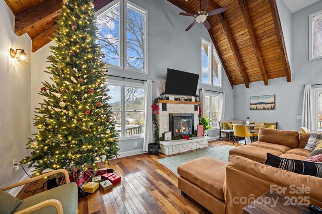 540 Toot Hollow Road, Bryson City, NC 28713