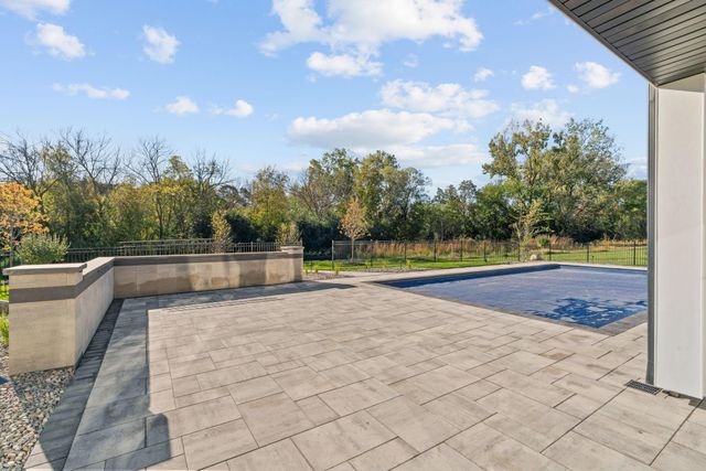 16530 64th Place N, Maple Grove, MN 55311