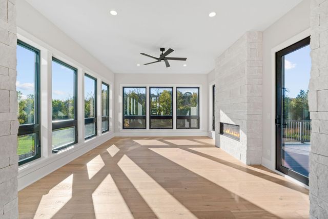 16530 64th Place N, Maple Grove, MN 55311