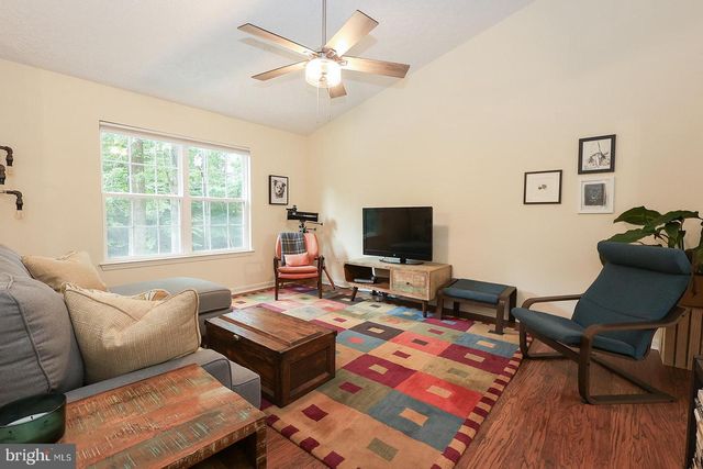 348 LITTLE BEAR LN, Lusby, MD 20657
