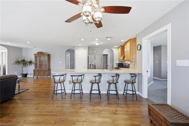 16 Holland DR, Windsor, VA 23487