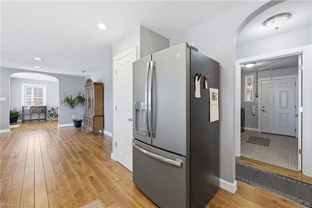 16 Holland DR, Windsor, VA 23487