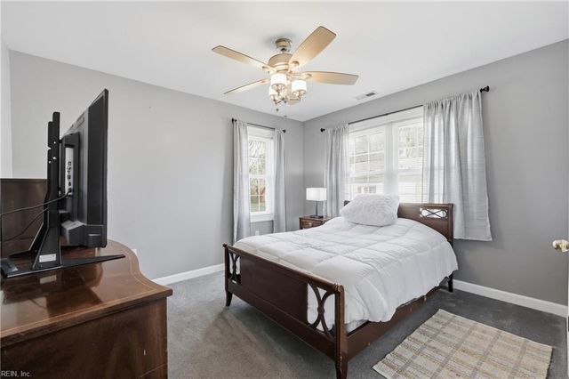 16 Holland DR, Windsor, VA 23487