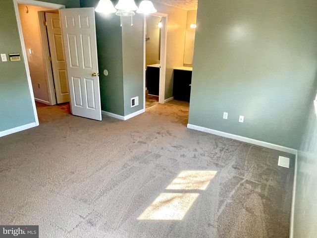 8194 MOUNTAIN ESTATE CT, Pasadena, MD 21122